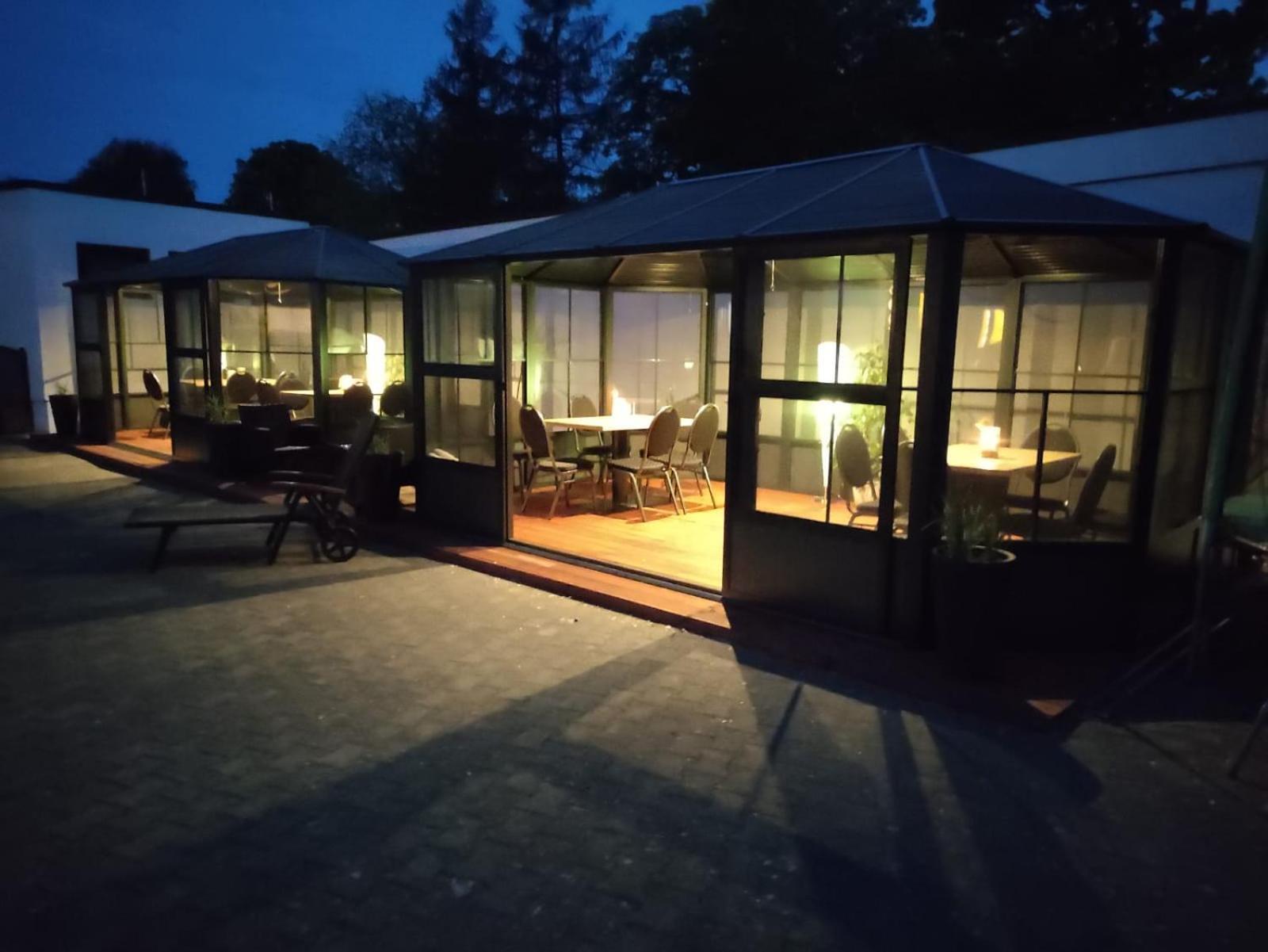 Bennetts Restaurant Und Hotel Wittingen المظهر الخارجي الصورة